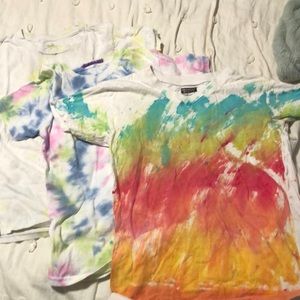 Three girl size 10 rye-dye tank tops
